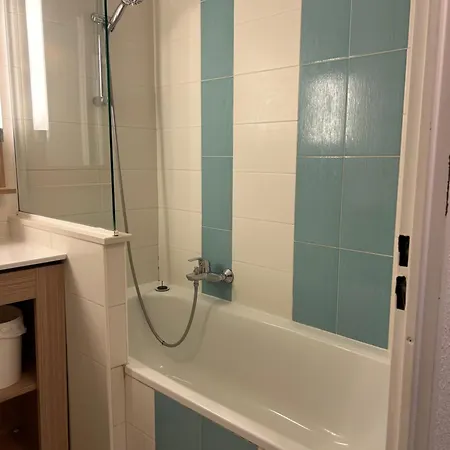 Au Coeur Du Domaine Saint-Raphaël