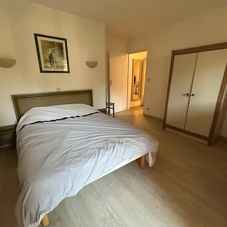 Au Coeur Du Domaine Apartment Saint-Raphael (Var)