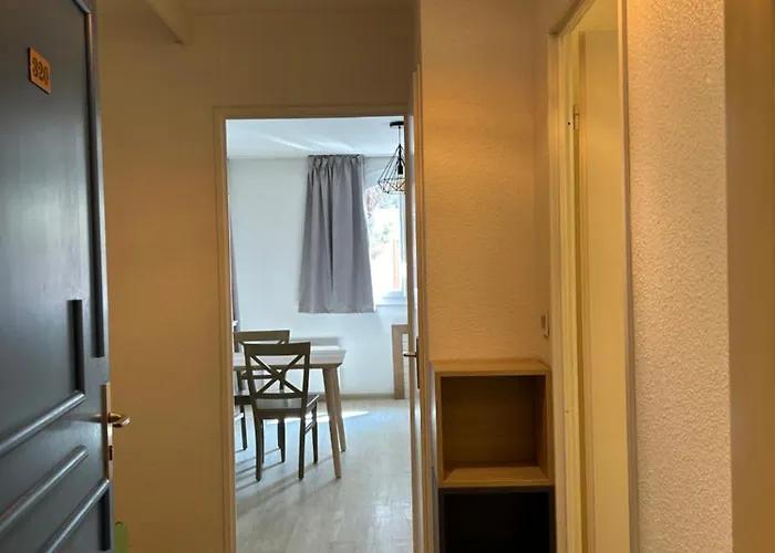 Au Coeur Du Domaine Apartment Saint-Raphael (Var)